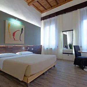 Bed & Breakfast Alchimia, Ferrara